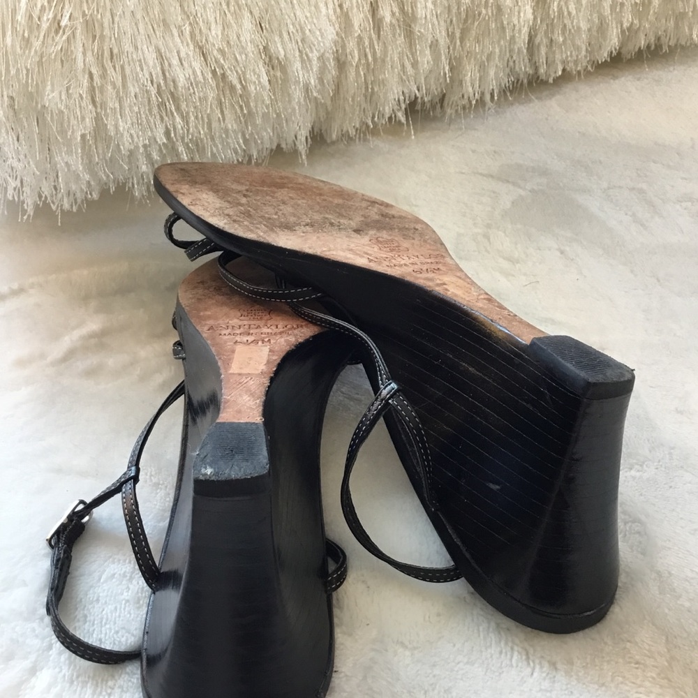 ❤️ ANN TAYLOR CARA BLACK CALF WEDGES ❤️ - Picture 6 of 6
